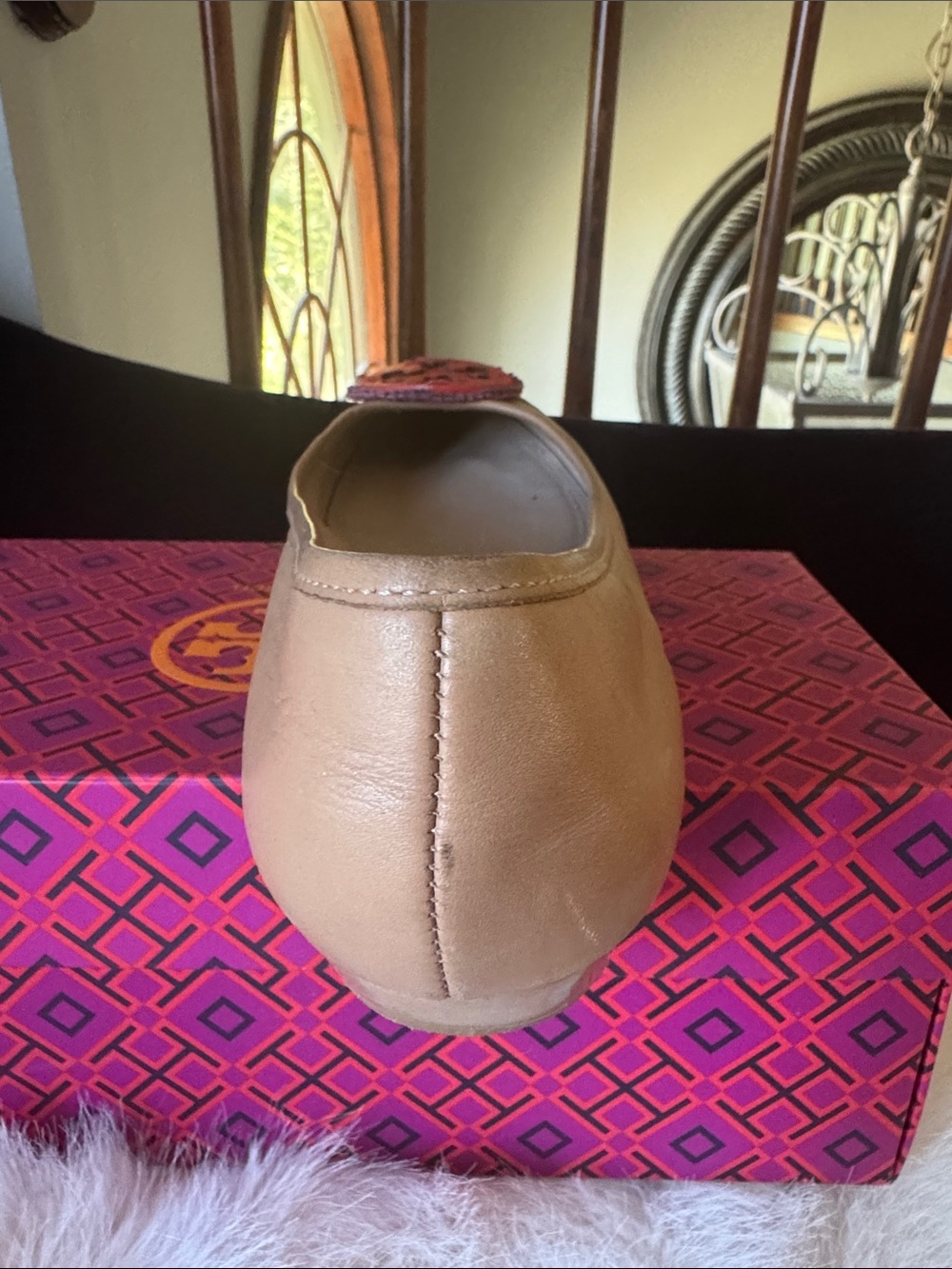 Women's Beige Leather Ballet Flats with Red-Pink Emblem - Picture 6 of 15